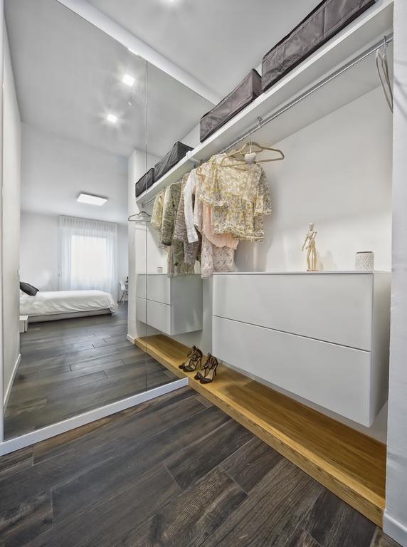 Suite Vogue Luce Voghera Luaran gambar